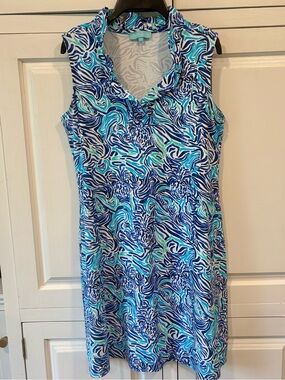 Like New Anthony’s Resort Wear Ruffle VNeck Dress